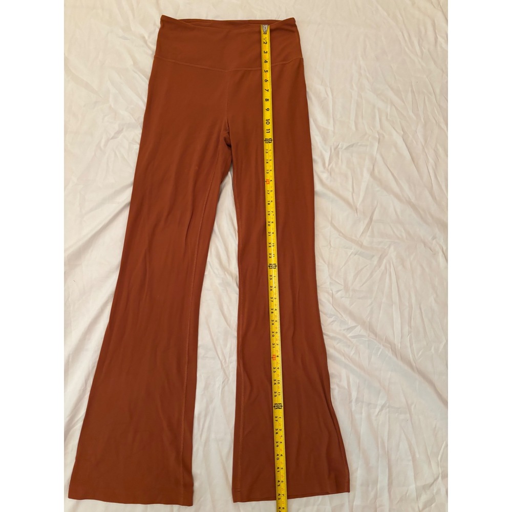 Lululemon Groove Flare Leggings Size 8 High Rise Yoga Pants - Picture 5 of 5